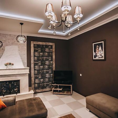 7 Rooms Hotel Tserovani المظهر الخارجي الصورة